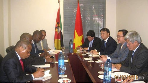 Tăng cường quan hệ hợp tác với Mozambique, Nam Phi và Angola