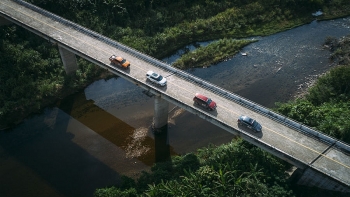 thang 8 ford viet nam dat muc tang truong 8