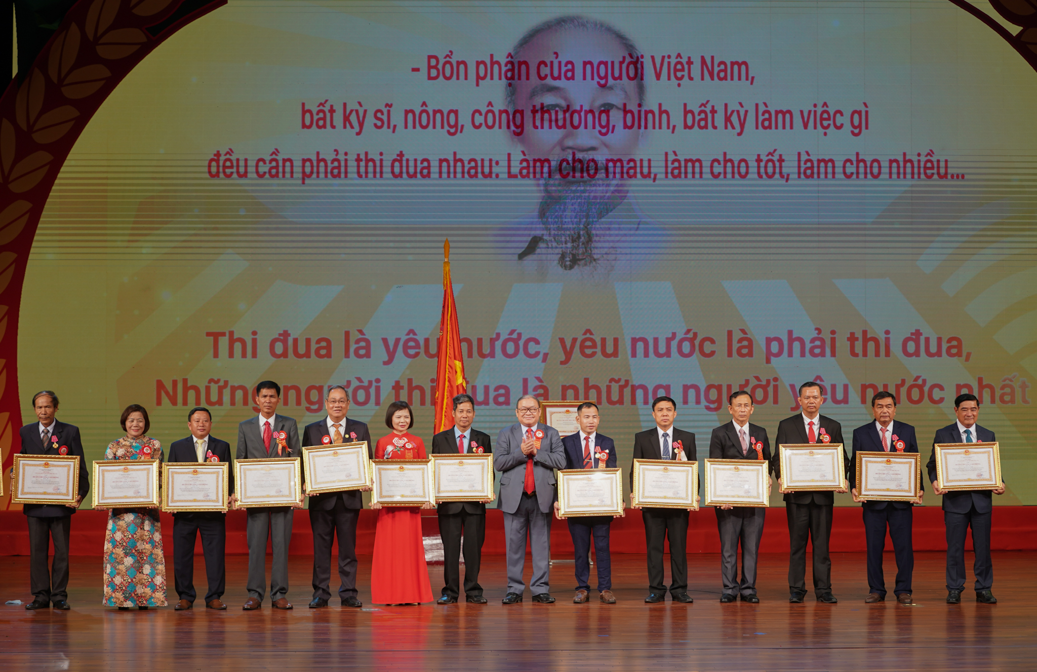 Thủ tướng tin tưởng một giai cấp nông dân Việt Nam tự cường, sáng tạo