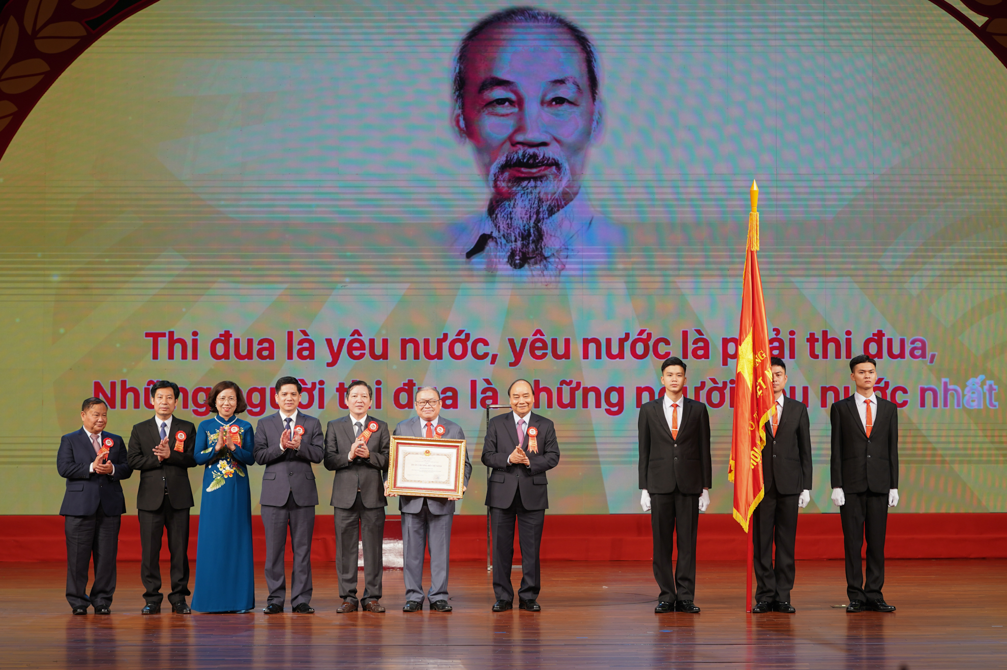 Thủ tướng tin tưởng một giai cấp nông dân Việt Nam tự cường, sáng tạo