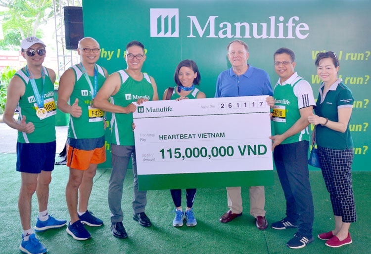 manulife viet nam dong gop gan 700 trieu dong cho to chuc nhip tim viet nam