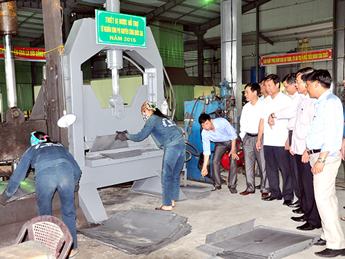 Máy trộn đảo bê tông liên hoàn: Mô hình cần nhân rộng