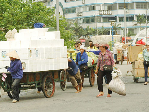 Tập trung vào các điểm “nóng”