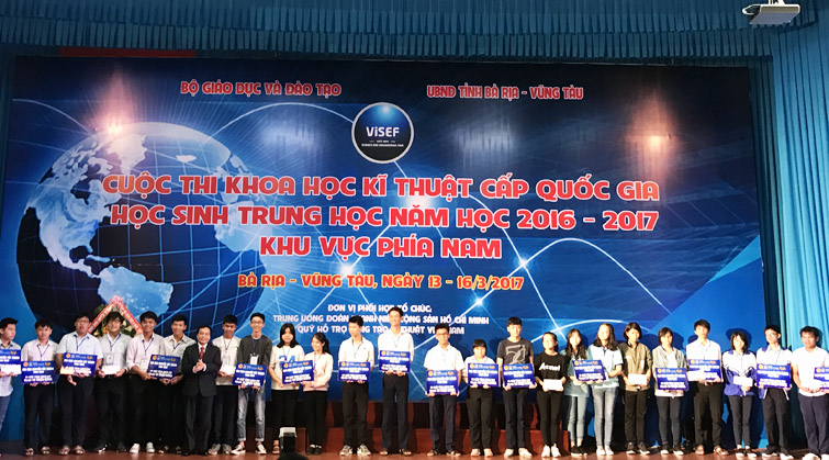 Trao giải cuộc thi Khoa học kỹ thuật cấp quốc gia