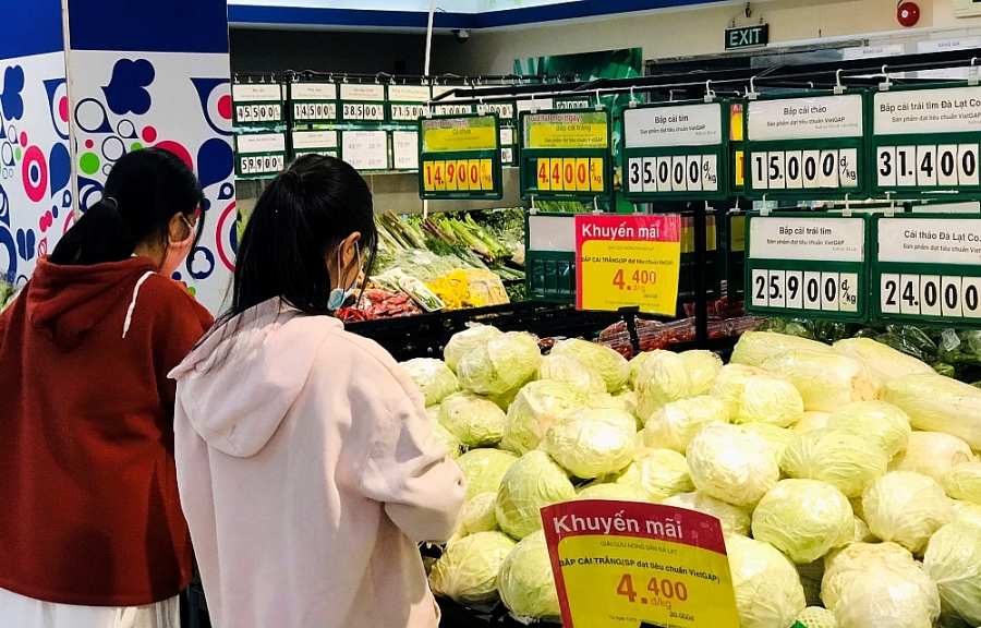 Siêu thị Co.opmart, Co.op Food “đại hạ giá” bắp cải Đà Lạt