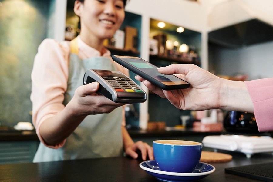 Người Việt sử dụng thẻ tín dụng, thẻ ghi nợ Visa tăng 34%