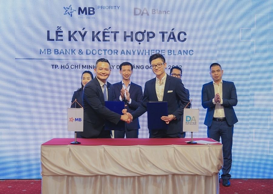 MBBank và Doctor Anywhere hợp tác kinh doanh dịch vụ chăm sóc sức khỏe cao cấp