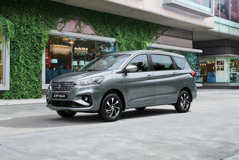 co hoi so huu suzuki ertiga voi ho tro 50 thue truoc ba trong thang 7