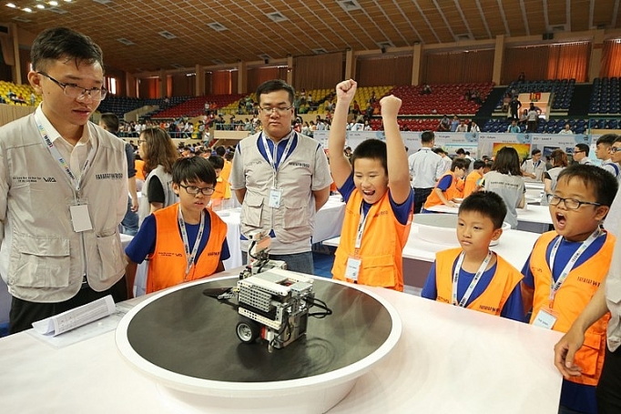 chung ket cuoc thi tai nang robot robotacon wro 2018