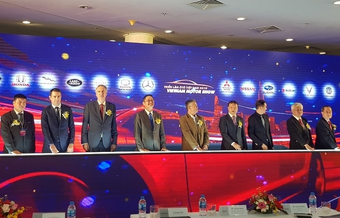 Kỳ vọng kích cầu thị trường ô tô cuối năm qua Vietnam Motor Show 2019