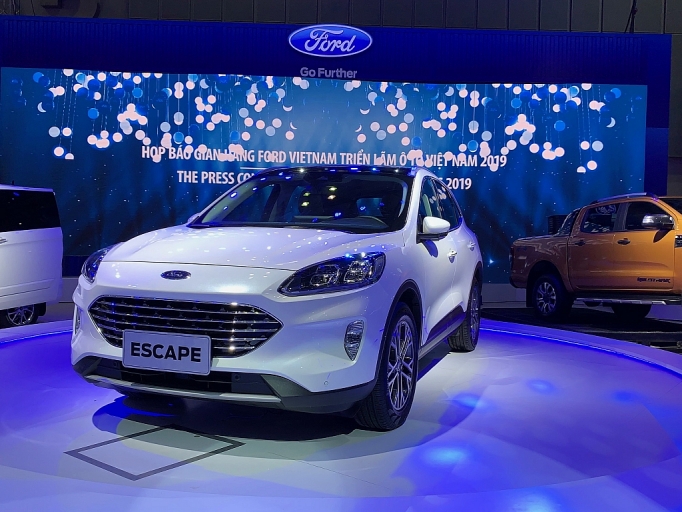 tham gia vietnam motor show 2019 ford viet nam trung bay pho san pham phong phu toi nguoi tieu dung