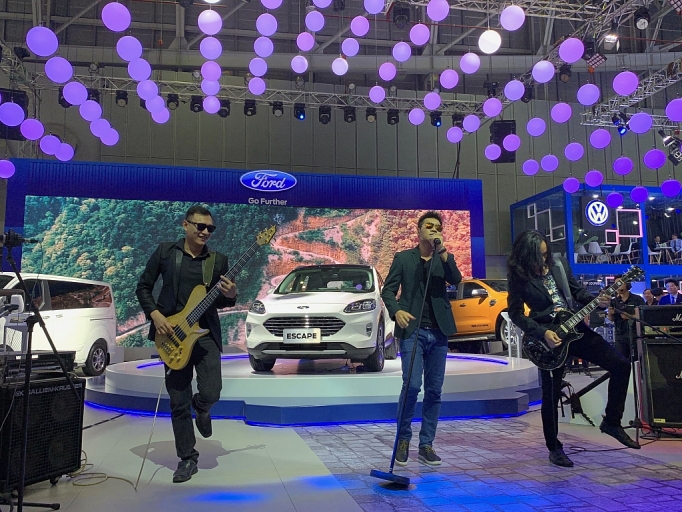 tham gia vietnam motor show 2019 ford viet nam trung bay pho san pham phong phu toi nguoi tieu dung