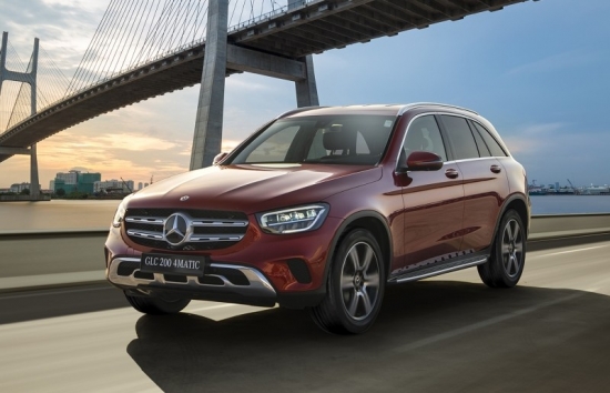 Mercedes-Benz vượt qua Tesla trở thành thương hiệu ô tô giá trị nhất thế giới