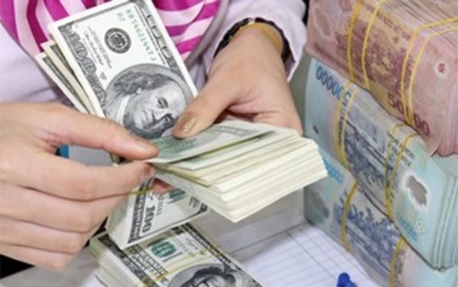 Làm thế nào để tránh lỗ do biến động tỷ giá?
