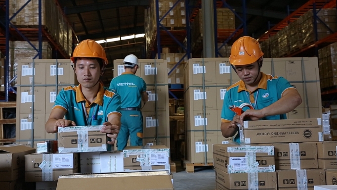 viettel post se xa hoi hoa hoat dong giao nhan hang hoa bang xe tai