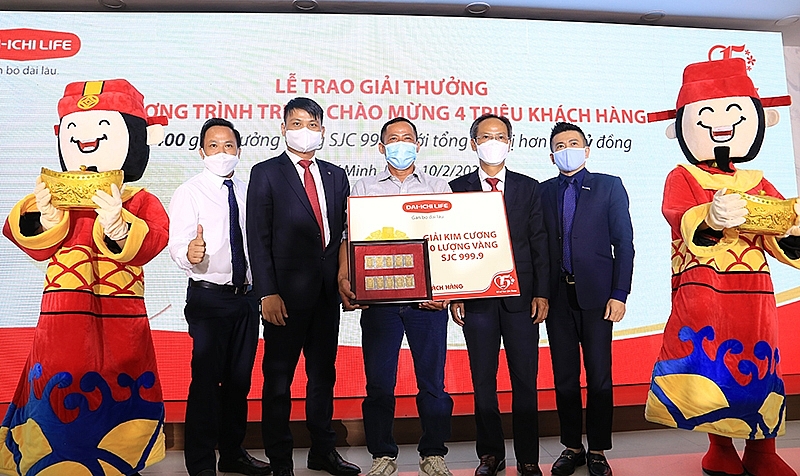 Dai-ichi Life Việt Nam trao giải chương trình tri ân mừng 4 triệu khách hàng