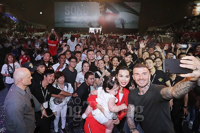 david beckham den viet nam truyen cam hung tai su kien song festival