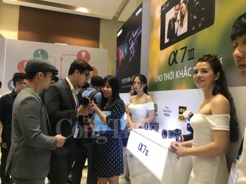 sony cong bo the he tv bravia oled va 4k hdr moi