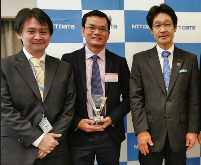 payoo vuot qua hon 500 ung cu vien nhan giai thuong ntt data nhat ban