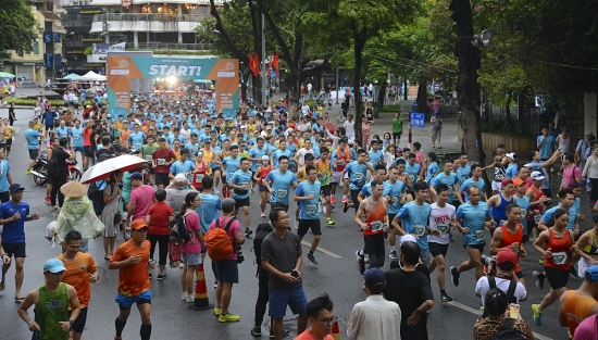 1500 van dong vien tham gia giai chay viettel fastest 2020