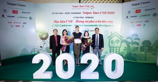 heineken viet nam duoc vinh danh la doanh nghiep co nhieu dong gop trong cong dong