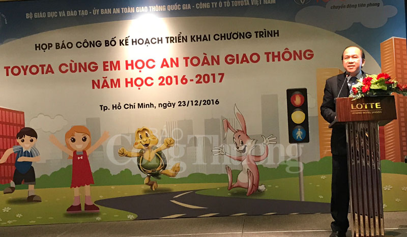 Chương trình “Toyota cùng em học ATGT” 2016