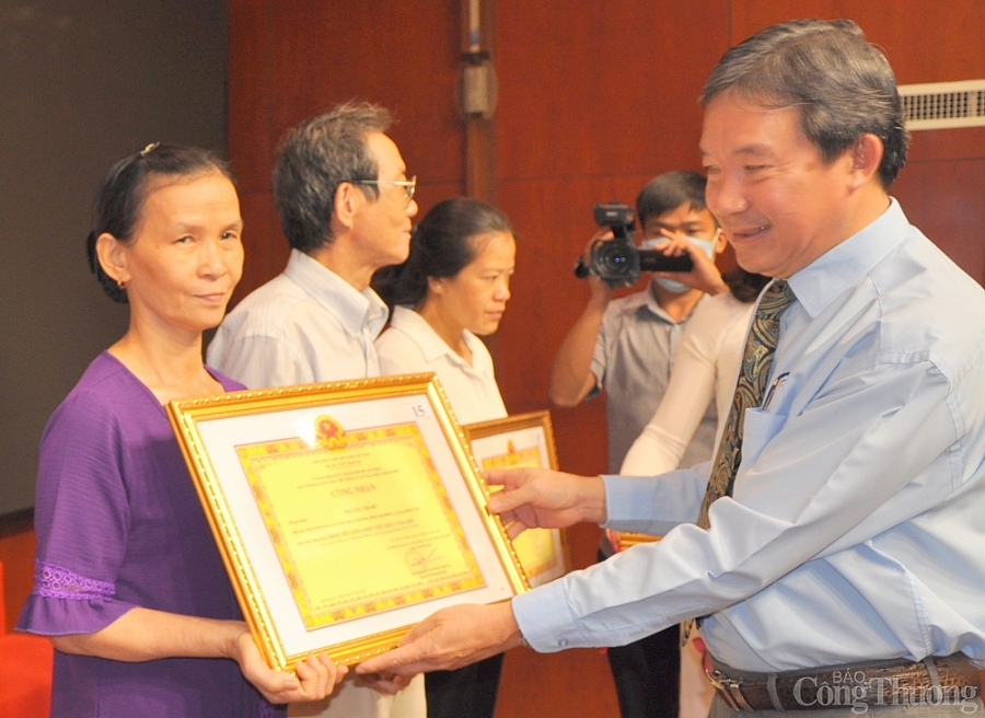 TP. Hồ Chí Minh: Tiết kiệm hơn 2,3 tỷ kWh từ chương trình “Gia đình tiết kiệm điện”