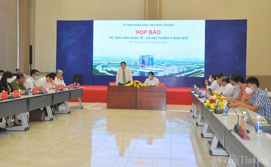 Bình Dương xuất siêu 3,9 tỷ USD 4 tháng đầu năm 2022