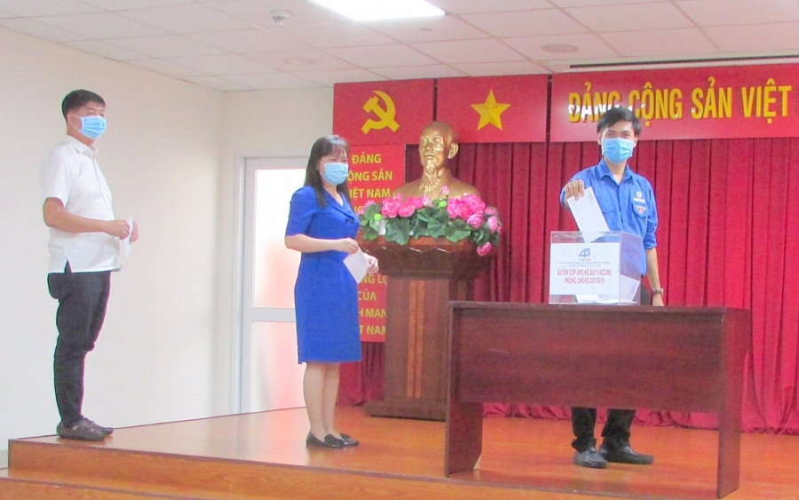 EVNHCMC: Ủng hộ 1 tỷ đồng phòng, chống dịch covid-19