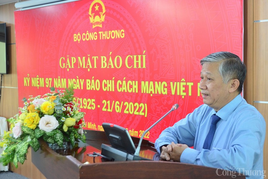 Bộ Công Thương mong các cơ quan báo chí tiếp tục phối hợp và đồng hành