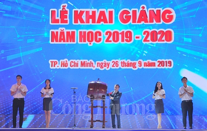xay dung dai hoc cong nghiep tp ho chi minh tro thanh truong trong diem quoc gia