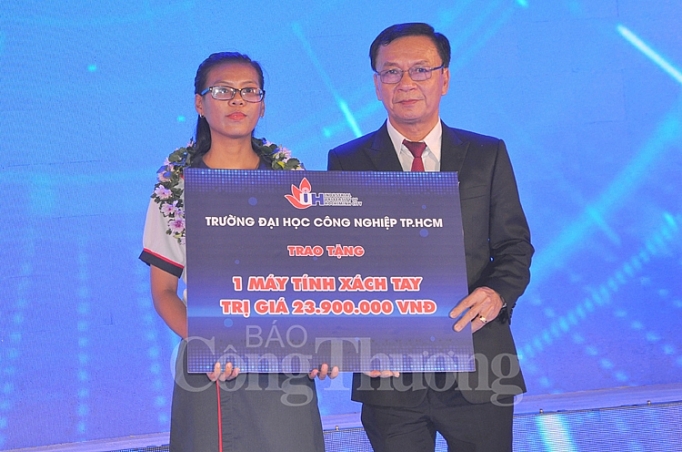 xay dung dai hoc cong nghiep tp ho chi minh tro thanh truong trong diem quoc gia