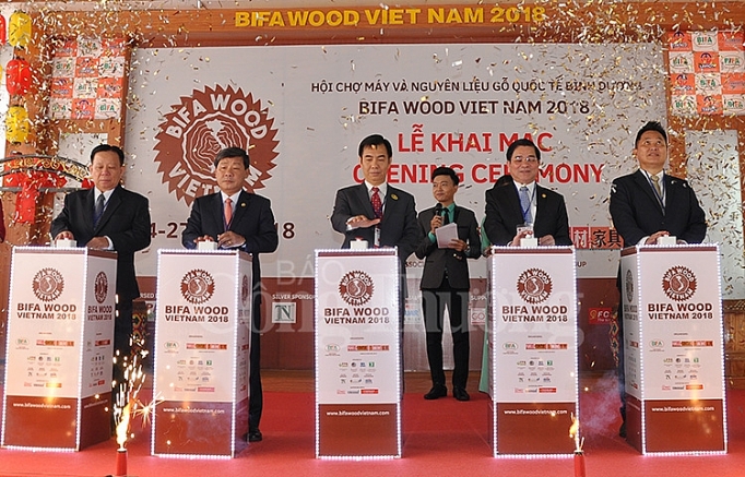 bifa wood vietnam 2018 ket noi cong nghe nganh go tren toan the gioi