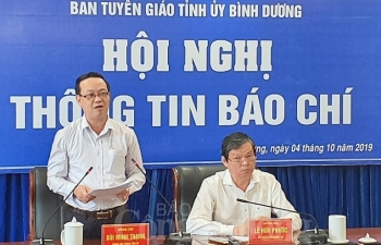 tinh uy binh duong thong tin vu chuyen nhuong 43ha dat cong khong qua dau gia