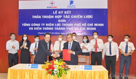 EVNHCMC hợp tác chiến lược với VNPT đẩy mạnh ứng dụng công nghệ số