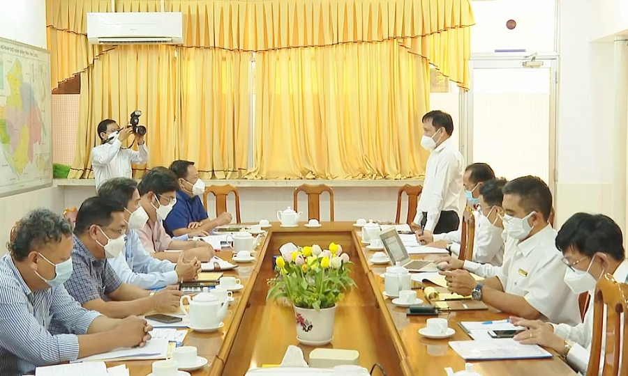 EVNSPC quyết liệt thúc đẩy tiến độ các dự án xây dựng lưới điện tại Vĩnh Long
