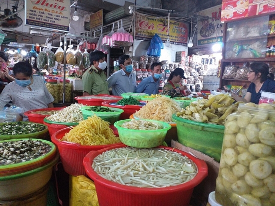 Thừa Thiên Huế: Đảm bảo an toàn thực phẩm Tết Nguyên đán Tân Sửu