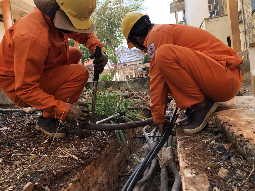 pc dak lak tang cuong tiet kiem dien trong cao diem mua kho