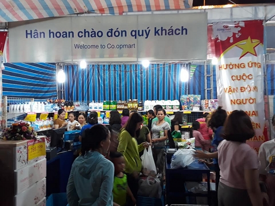 dak lak dat muc tieu tong muc ban le hang hoa va dich vu tang truong binh quan 8 9nam