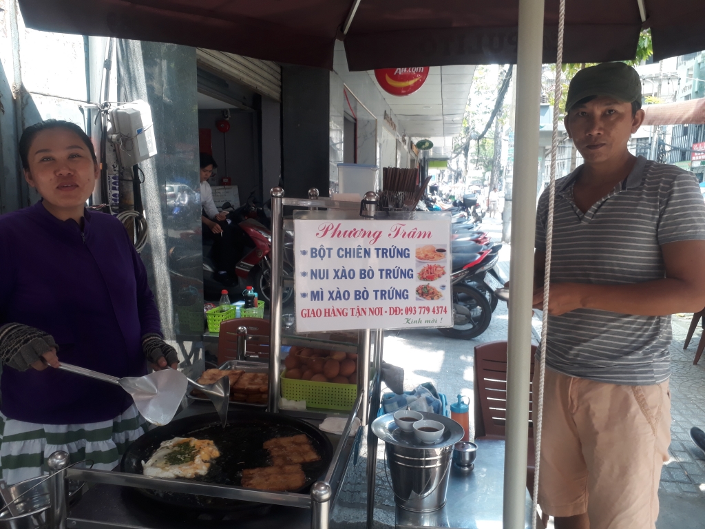 vuot xa paris va bac kinh tpho chi minh lot top 5 ve thuc an duong pho ngon nhat the gioi