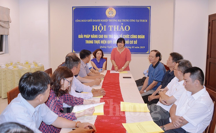 nang cao vai tro cua cong doan trong thuc hien quy che dan chu o co so