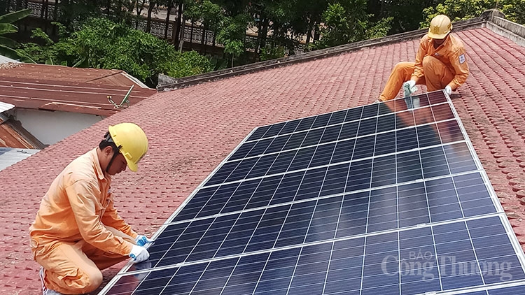 Điện mặt trời áp mái ngày càng hấp dẫn nhà đầu tư
