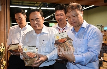 ba ria vung ta u ha ng viet nga y ca ng lan to a manh me