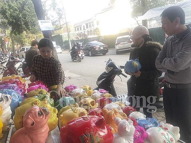 nam hoi ke chuyen heo dat