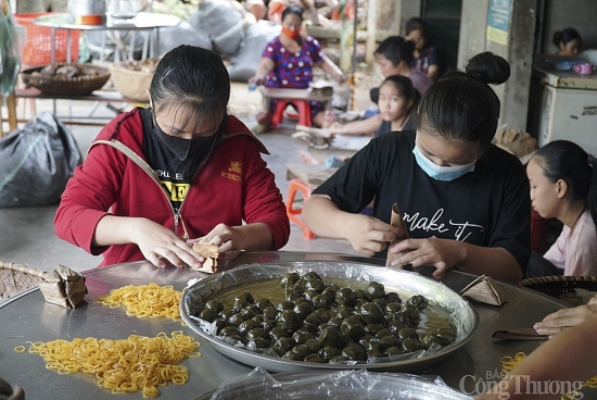 Bánh gai xứ Dừa không chỉ là món ăn chơi