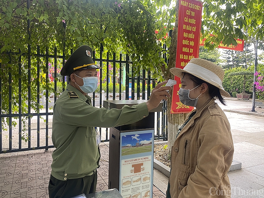 Chủ tịch Hồ Chí Minh - 