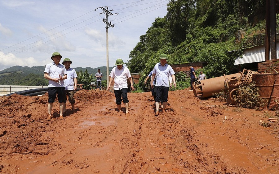 Tỉnh Nghệ An yêu cầu Công ty CP Tân Hoàng Khang hỗ trợ toàn bộ kinh phí khắc phục sự cố nứt nẻ, sụt lún ở thủ phủ khoáng sản Quỳ Hợp