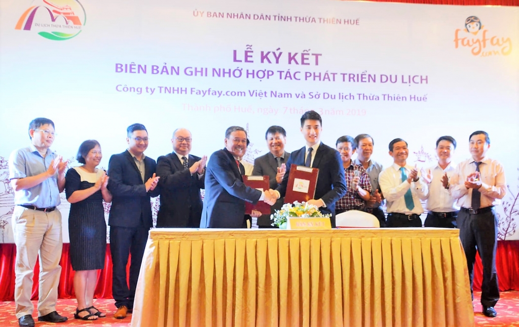 Thừa Thiên Huế ký kết hợp tác, quảng bá du lịch với Fayfay.com