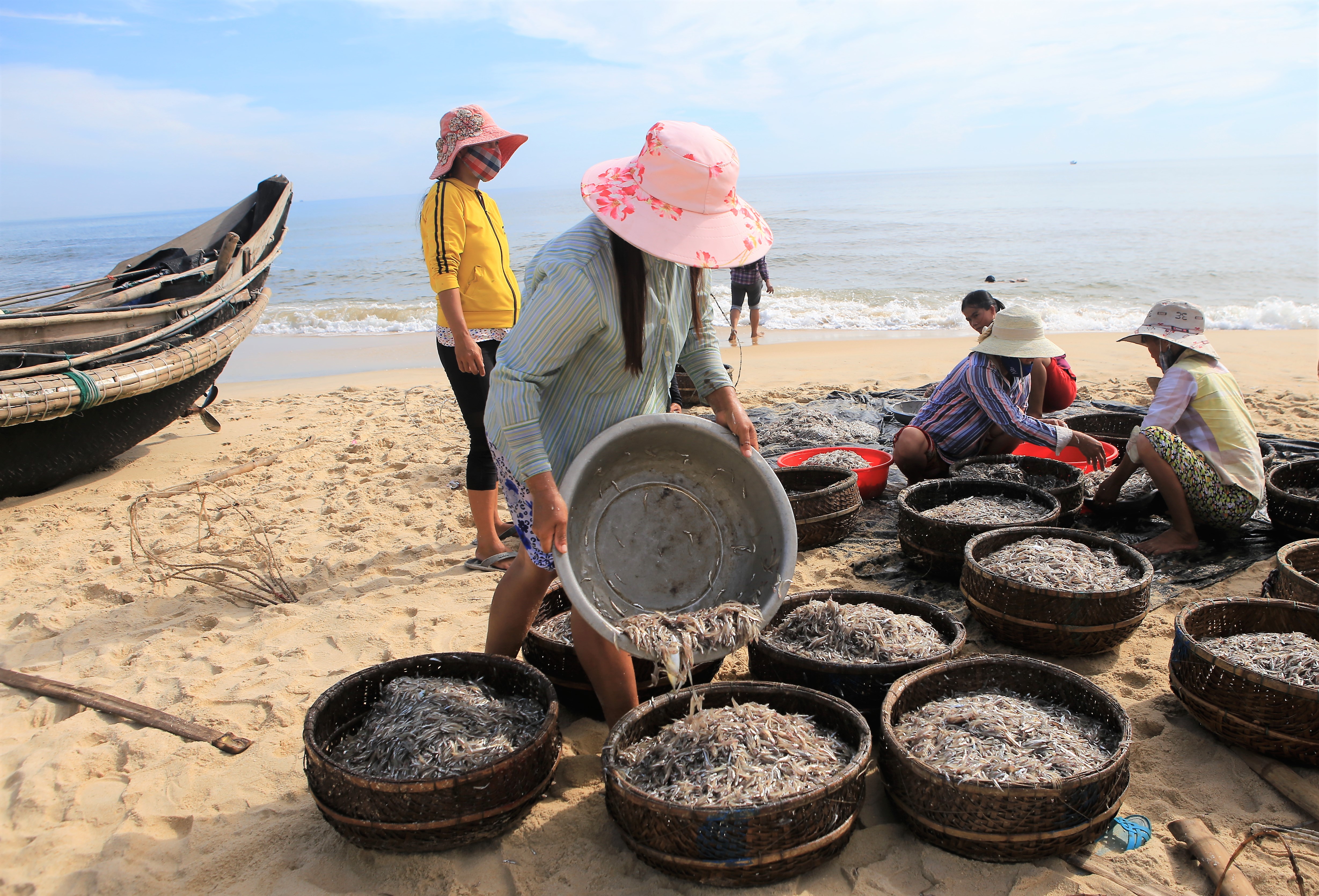 Thủ tướng đề nghị thường xuyên kiểm tra môi trường biển 4 tỉnh miền Trung