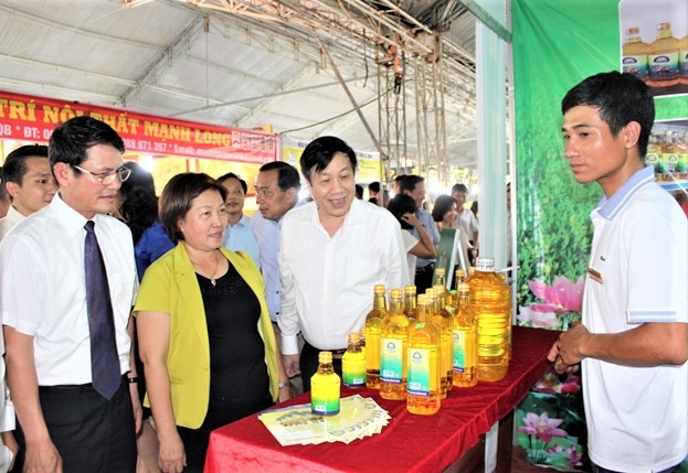 quang binh khai mac hoi cho cong nghiep va thuong mai quoc te 2019